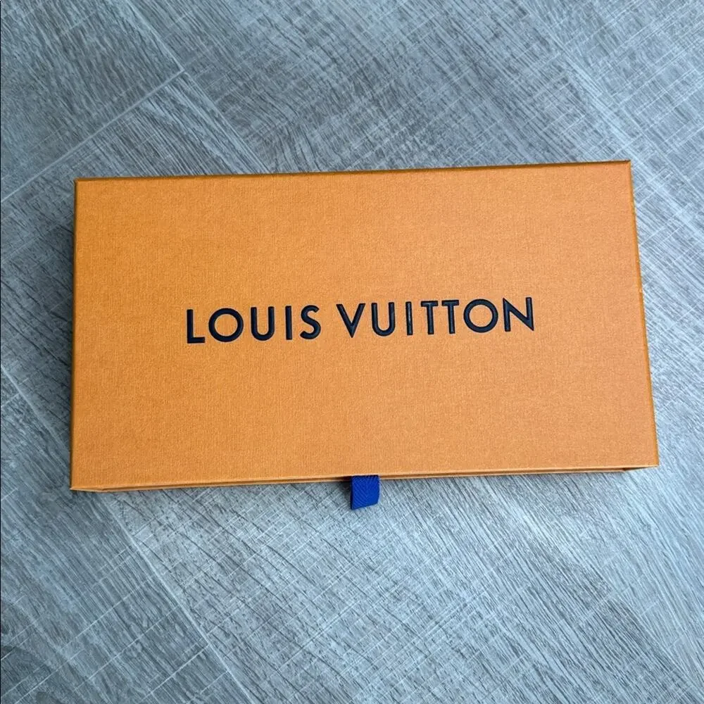 LOUIS VUITTON Orange and Blue Gift Boxes